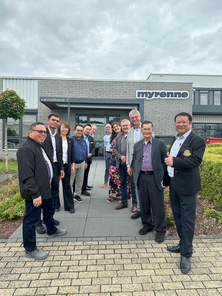 Bild für Besuch aus Fernost